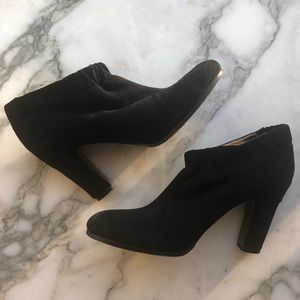 Sam Edelman Black Simone Suede Ankle Bootie | 8.5